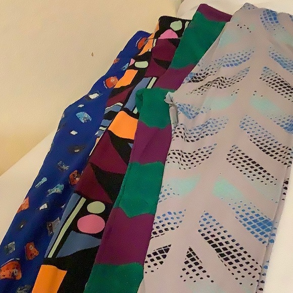 Lularoe leggings bundle of 4 os size.     B12 - Picture 2 of 8